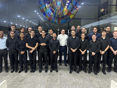 Visita dos seminaristas do ano propedêutico ao nosso seminário.